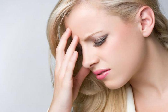 болит голова при поворотах и наклонах