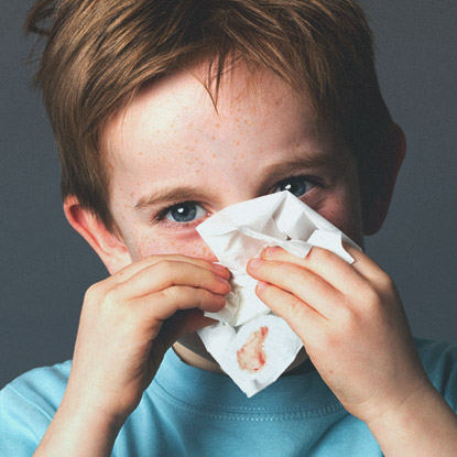 Если болит голова и сопли с кровью