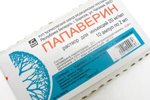 Болит справа ниже от пупка и отдает в спину